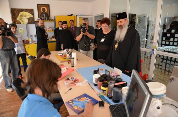EXCLUSIV Biserica NU şi-a făcut bancă, ci Casă de Ajutor Reciproc. De TREI ANI. ADEVĂRUL despre instituţie EXCLUSIV Biserica NU şi-a făcut bancă, ci Casă de Ajutor Reciproc. De TREI ANI. ADEVĂRUL despre instituţie
