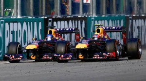 035077-webber-and-vettel